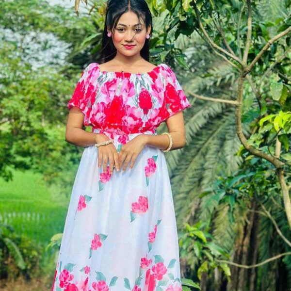 ভাইরাল গোলাপ গাওন